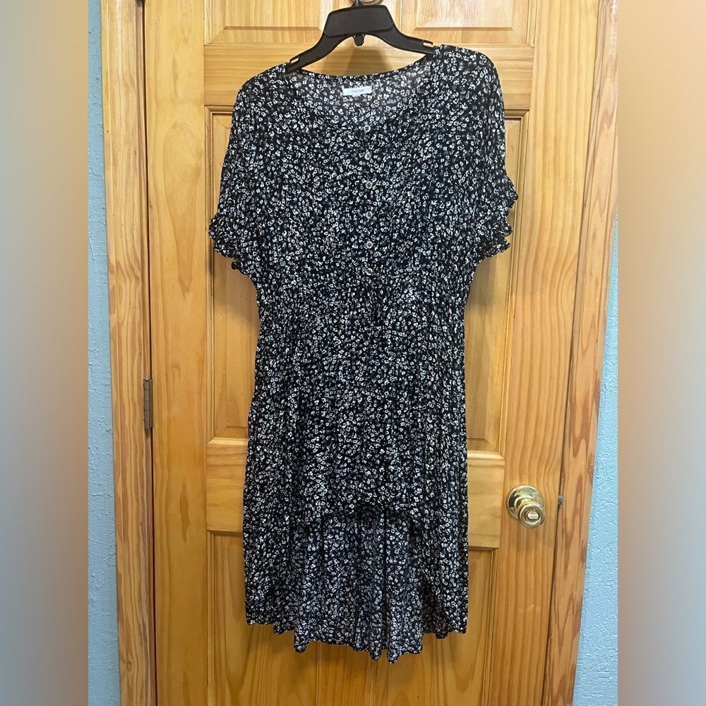 Maurices size M black floral high low dress